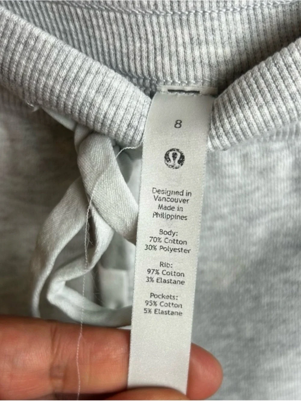 🎳Lululemon Scuba jogger with Drawstring🎳